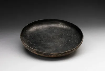 Blackware Plate with Fish Incised in Interior by Paracas, 500–150 BCE