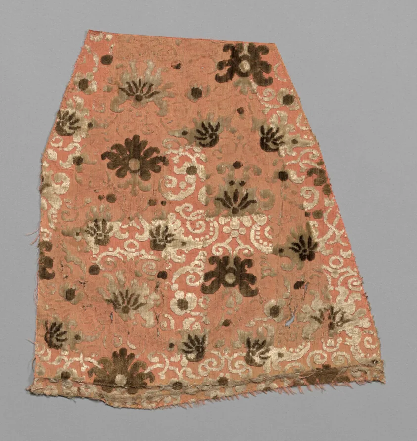 Fragment (Dress Fabric) by Italy, 16th/17th century