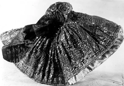 Headdress by Austria, 19th century